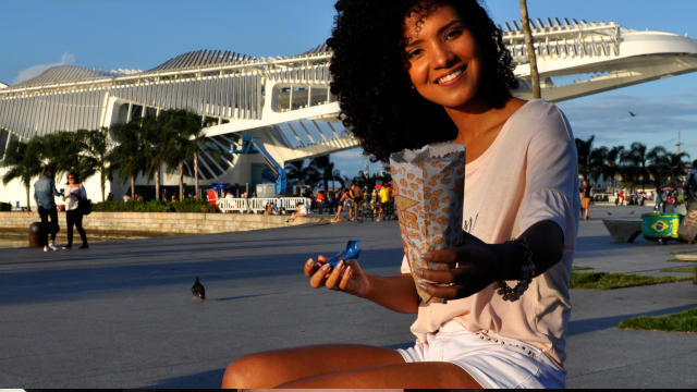 B Luna, Top Moda Brasil